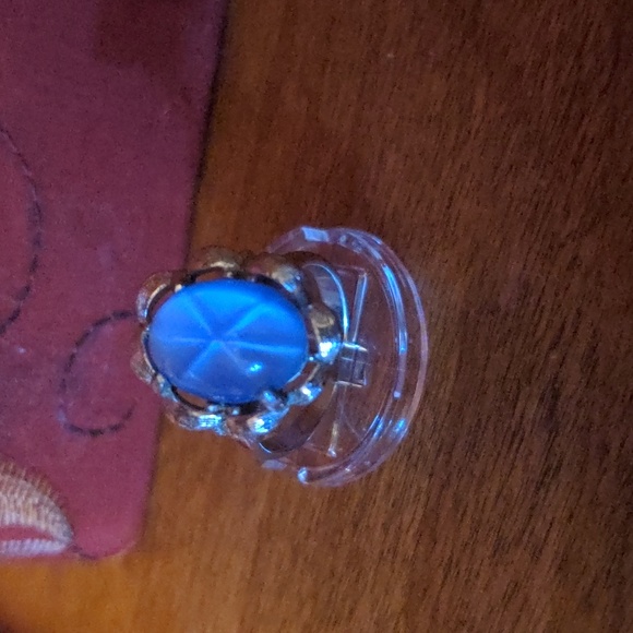 Sarah Cov. Signed & Stamped Vintage Ring Sarah Coventry Blue Oval Ring - Picture 16 of 17